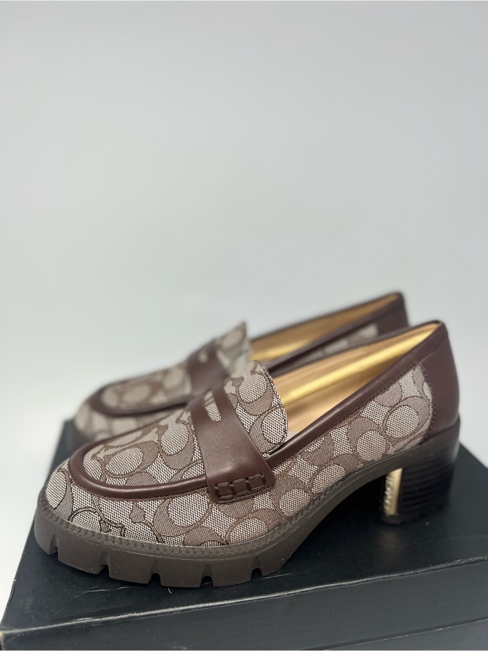 Coach Cora Loafer Pumps
Size 8 - Picture 4 of 8